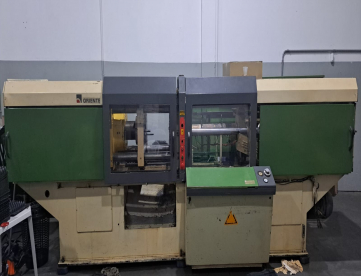 Foto: INJETORA DE PLÁSTICOS ORIENTE IHP 1400H420