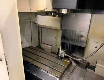 Foto: CENTRO DE USINAGEM VERTICAL MAZAK - MODELO NEXUS VCN-410A - ANO 2006
