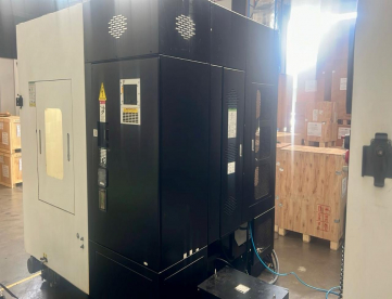Foto: CENTRO DE USINAGEM VERTIC AL - HARTFORD - LG500 - ANO 2020 - 520 x 420 x 450 MM - 12.000 RPM