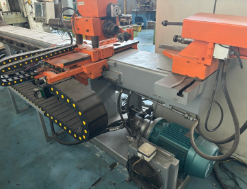 Foto: CURVADORA DE TUBOS CNC BEMA HIDRAULICA DOBRA ATE 75 MM 3" - DOBRA ATE 5mm DE PAREDE- ANO 2005