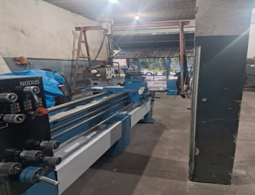 Foto: TORNO MECÂNICO - NARDINI - ND325 - 650 x 2200 MM