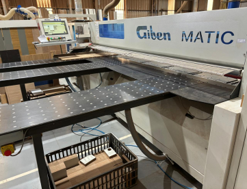 Foto: SECCIONADORA CNC AUTOMÁTICA HORIZONTAL PARA CORTE DE CHAPAS DE COMPENSADO-GIBEN MATIC SP60 -ANO 2021