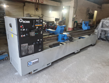 Foto: TORNO MECÂNICO ROMI S30B 660X3000MM