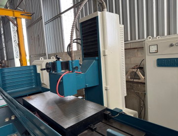 Foto: RETIFICA PLANA HIDRAULICA BLOHM - 450MM X 1300MM - COM PLACA MAGNÉTICA