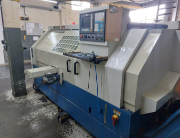 Foto: TORNO CNC - ROMI - COSMOS 30U - ANO 1997 - 320 x 760MM