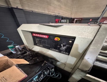 Foto: TORNO CNC - NARDINI - LOGIC 250 - ANO 1995