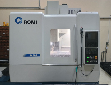 Foto: CENTRO DE USINAGEM VERTICAL - ROMI - D600 - ANO 2020 - COMANDO FANUC