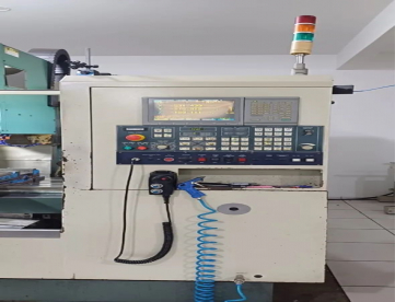Foto: Centro de usinagem Feeler  - Modelo VM-40S; - Ano 2007;