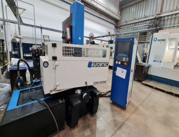 Foto: ELETROEROSÃO A  PENETRAÇÃO EUROSTEC - EDM 500 NC - 500MM - 400MM - 250MM