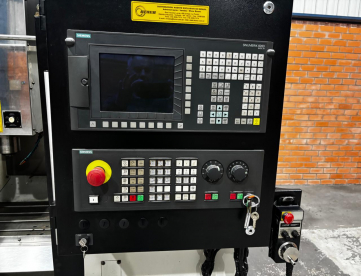 Foto: CENTRO DE USINAGEM VERTICAL - VEKER - MV760 ECO - ANO 2014 - 760 x 400 x 400 MM