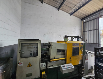 Foto: INJETORA DE ZAMAK - LK MACHINERY CLASSIC -  DC88 - COM FORNO ELETRICO - ANO 2010