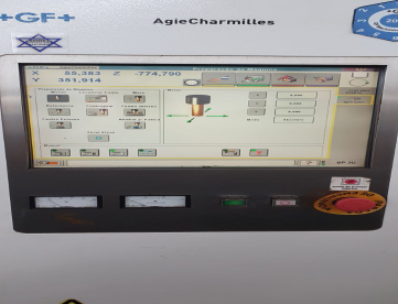 Foto: ELETROEROSÃO POR PENETRAÇÃO - AGIE - CHARMILLES SP3U - 2013 COM NR 12