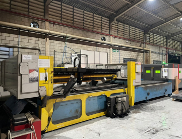 Foto: MAQUINA DE CORTE A LASER - BYSTRONIC -BYSTAR 3015 - ANO 2002