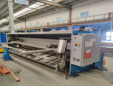 Foto: GUILHOTINA CNC LVD HST-E 40/6 MNC 10 ANO 1999