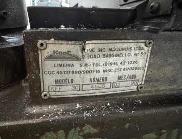 Foto: FRESADORA DE COLUNA - KONE - KFF 30 - COM CABEÇOTE  DE 4 FERRAMENTAS - ANO 1990