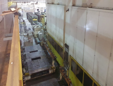 Foto: PRENSA MECANICA - HITACHI - 3000 TONS