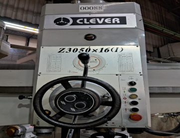 Foto: FURADEIRA RADIAL - CLEVER - Z3050 X 16 - BANDEIRA 1600