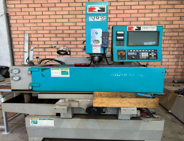 Foto: ELETROEROSÃO PENETRAÇÃO - RESITRON - RT400 SMART ZNC - ANO 2010
