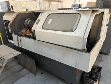Foto: VENDO LOTE DE 4 TORNOS CNC 3 LOGIC 195II E 1 LOGIC 250-MAQUINAS PARARAM TRABALHANDO