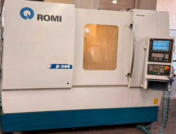 Foto: CENTRO DE USINAGEM VERTICAL - ROMI - D800 - ANO 2018 - 800 x 530 x 580MM - COMANDO SIEMENS
