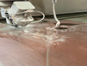 Foto: MÁQUINA DE CORTE - JATO DE ÁGUA - TECHNOS PRIME - CORTA CHAPAS ATÉ 150 MM