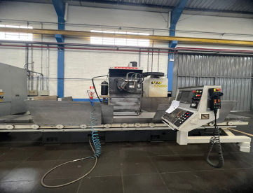 Foto: FRESADORA CNC ANAYAK VH2200