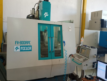 Foto: CENTRO DE USINAGEM - FEELER - FV-800 - 800 x 500 x 500 - ANO 1998