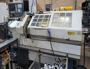 Foto: TORNO CNC - ROMI - CENTUR 30D - 430 x 1000 MM - COMANDO MACH 9