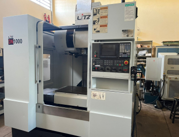 Foto: CENTRO DE USINAGEM VERTICAL - VEKER - LITZ DN1000 - 1020 x 560 x 600MM - ANO 2008