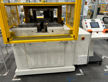 Foto: CONFORMADORA DE TUBOS CNC - EMT ENGENEERING - CFT102-4P-R - ANO 2008