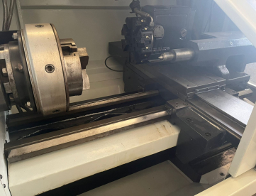 Foto: TORNO CNC NARDINI LOGIC175 - 350 X 490MM - TORRE ELÉTRICA - PLACA PNEUMÁTICA - COMANDO MCS RX2025