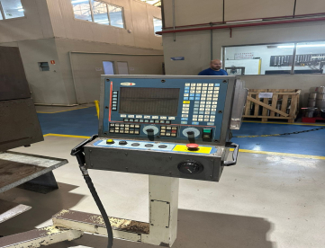 Foto: FRESADORA CNC SUNLIKE - 1000MM X 510MM X 500MM - ANO 2006