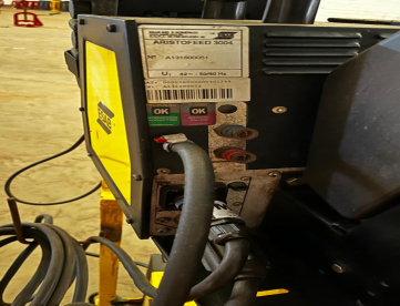 Foto: MÁQUINA DE SOLDA ESAB AB MIG 4004i Pulse