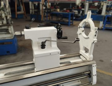 Foto: TORNO MECÂNICO IMOR-650 X 2000MM
