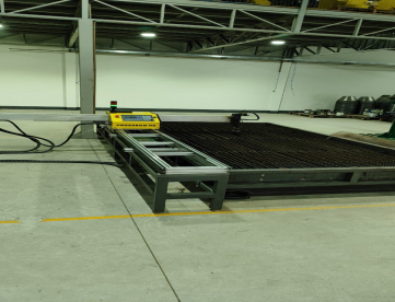 Foto: MÁQUINA DE CORTE PLASMA CNC - ESAB - 120A  -1500 x 3000MM - ANO 2023