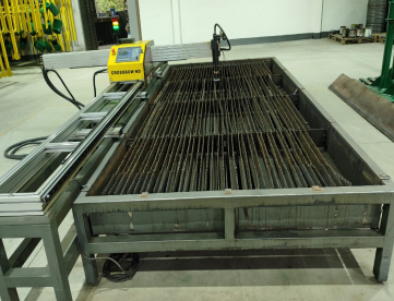 Foto: MÁQUINA DE CORTE PLASMA CNC - ESAB - 120A  -1500 x 3000MM - ANO 2023