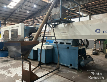 Foto: INJETORA DE PLÁSTICOS - ROMI - PRIMAX 800 R- 800 TONELADAS - ANO 1996