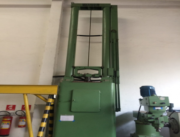 Foto: BROCHADEIRA - MAGNACHI BRUCHEIRO - ITALIANA - 1600MM - COM BROCHA 1400MM