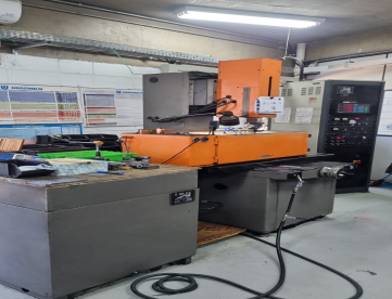 Foto: ELETROEROSÃO DE PENETRAÇÃO - HIDROMATIC - IBH M 60 A - 290 X 390 X 190 - CABEÇOTE MOVEL