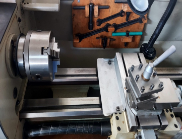 Foto: TORNO MECÂNICO DE BANCADA VITOR BUONO - MODELO FI-610SM