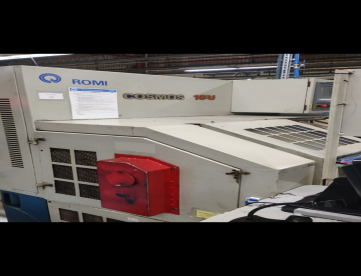 Foto: CENTRO DE TORNEAMENTO CNC - ROMI - COSMOS 10U - 420MM X 400MM - ANO 1998