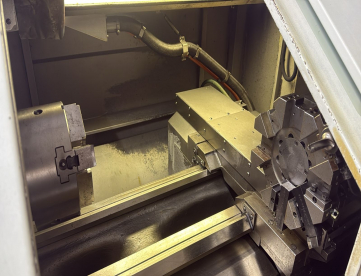 Foto: TORNO CNC - ROMI - CENTUR 30D - ANO 2008 - 430 x 500 MM - COMANDO SIEMENS - PLACA HIDRÁULICA