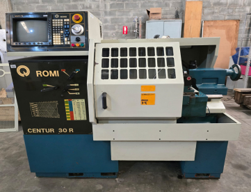 TORNO CNC ROMI - CENTUR 30R - 500 X 420 - COMANDO MACH 5
