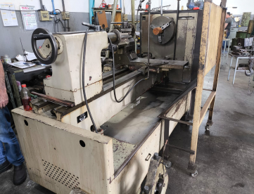 Foto: TORNO MECÂNICO - ROMI - ES-40B - 800MM X 2200MM