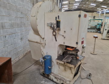 Foto: PRENSA EXCÊNTRICA  FREIO FRICÇÃO - MSL - 65 TON