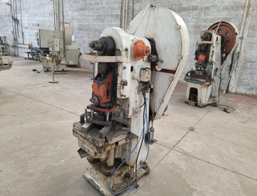 Foto: PRENSA EXCÊNTRICA - HARLO - 22 TON - ANO 1980