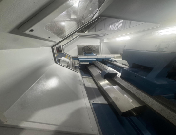 Foto: TORNO CNC - ROMI - MULTIPLIC 40 - ANO 2000 - 580 x  2000 MM - COMANDO FANUC - REVISADA