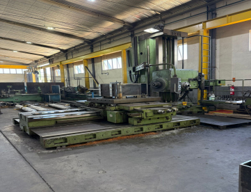 MANDRILHADORA CONVENCIONAL - CERUTTI - FUSO 130 - 2000 x 2000 x 2000 MM