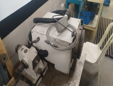 Foto: CENTRO DE USINAGEM VERTICAL - ROMI - D800 - ANO 2010 - 800 x 530 x 580 MM - COM 4º EIXO