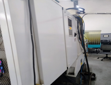 Foto: CENTRO DE USINAGEM VERTICAL - CHARLES - MVC 1160 - ANO 2004 - 1100 x 600 x 600 MM